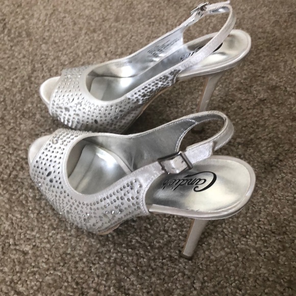 Silver Candies 6.5 Pumps - Picture 2 of 3